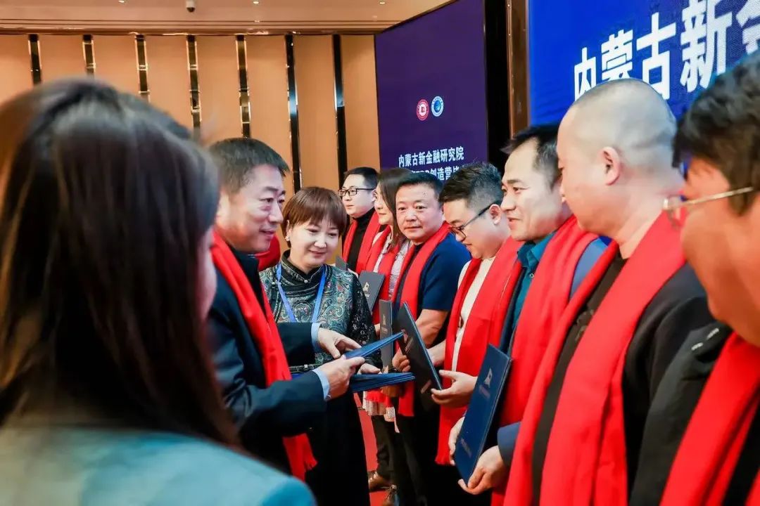 1702447163125381.jpg 图片